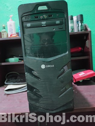 Desktop computer